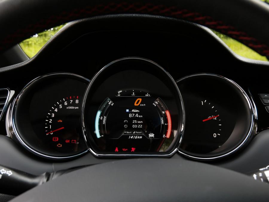  Kia cee&rsquo;d GT 2013 года  (UK) (фото 2 из 18)